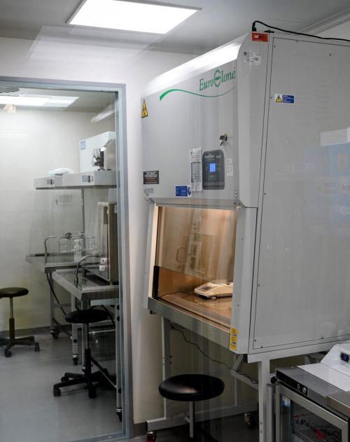 Veterinary medicines compounded to prescription